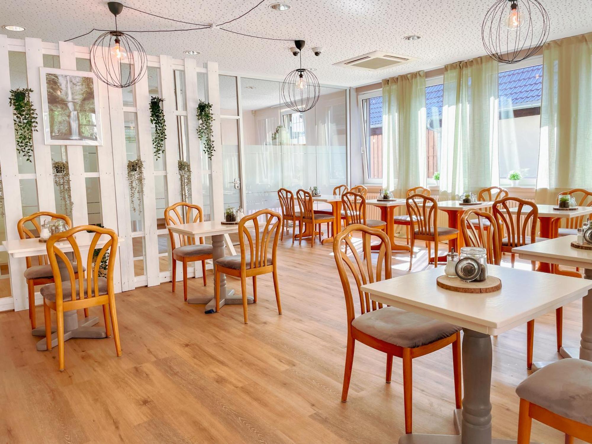 Landhotel Engel & Kreuz Gaggenau Εξωτερικό φωτογραφία